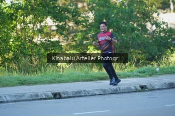 Runner Photo 1707903