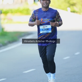 Runner Photo 1707959