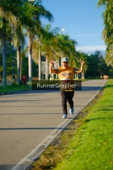 Runner Photo 1708153