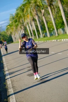 Runner Photo 1708165
