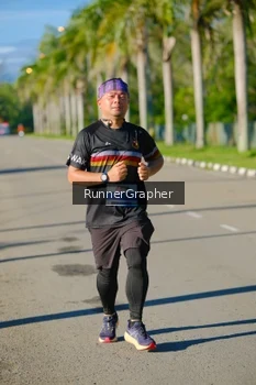 Runner Photo 1708244
