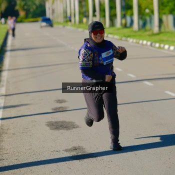 Runner Photo 1708321