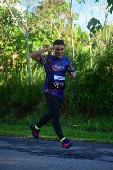 Runner Photo 1708401