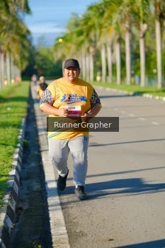 Runner Photo 1708546