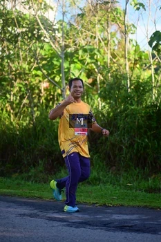 Runner Photo 1708549