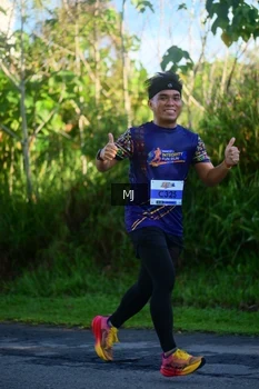 Runner Photo 1708570