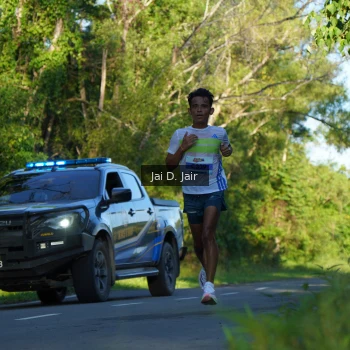 Runner Photo 1708720