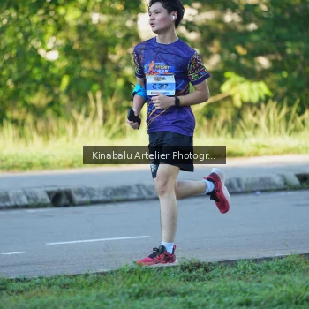 Runner Photo 1708828