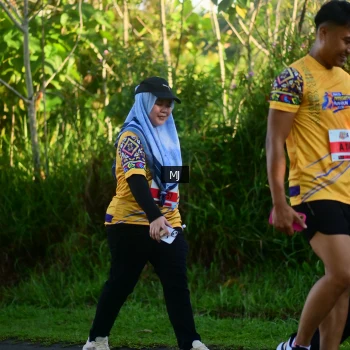 Runner Photo 1708856