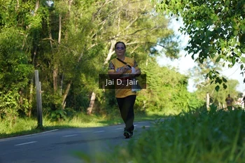 Runner Photo 1708999
