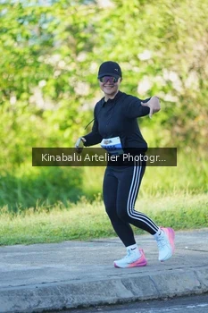Runner Photo 1709005