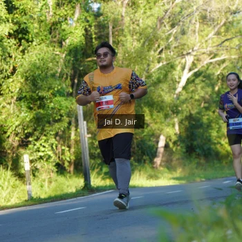 Runner Photo 1709085