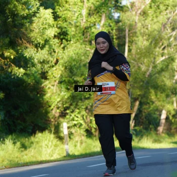 Runner Photo 1709153