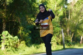 Runner Photo 1709168