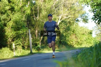 Runner Photo 1709595