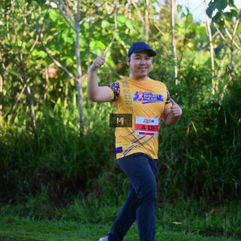Runner Photo 1709651