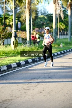 Runner Photo 1709680