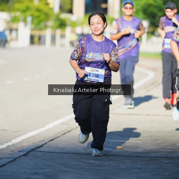 Runner Photo 1709762