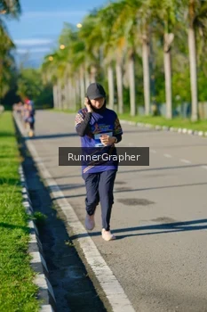 Runner Photo 1709769