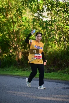 Runner Photo 1709771