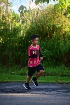 Runner Photo 1709802