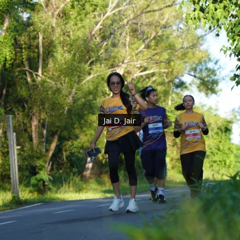 Runner Photo 1709881