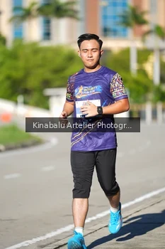 Runner Photo 1709935