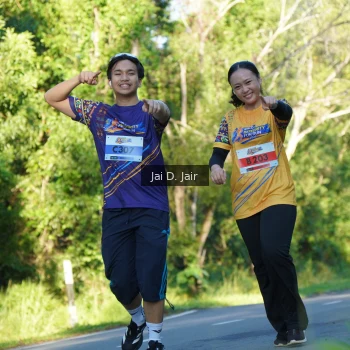 Runner Photo 1709965