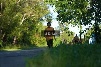 Runner Photo 1710001