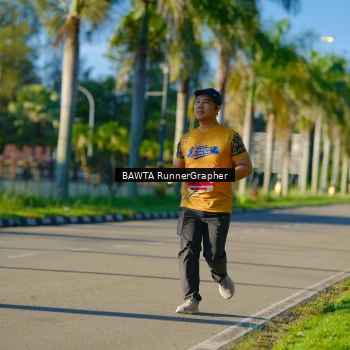 Runner Photo 1710011