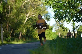 Runner Photo 1710020