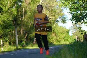 Runner Photo 1710034
