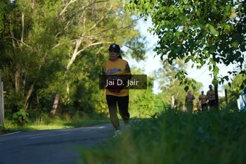 Runner Photo 1710063