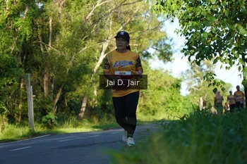 Runner Photo 1710085