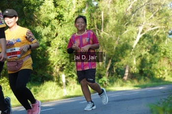 Runner Photo 1710250