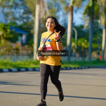 Runner Photo 1710351