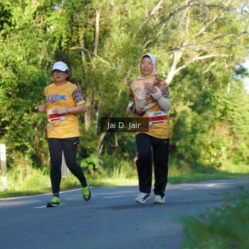 Runner Photo 1710754