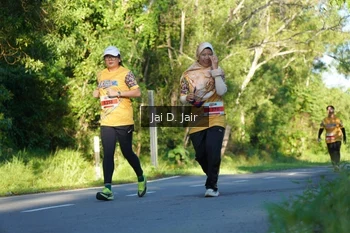 Runner Photo 1710765
