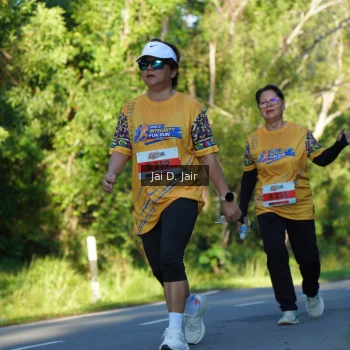 Runner Photo 1710863