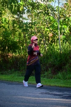 Runner Photo 1710886