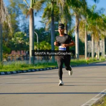 Runner Photo 1710917