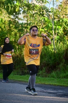Runner Photo 1710930