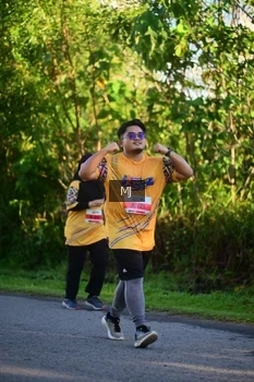 Runner Photo 1710943