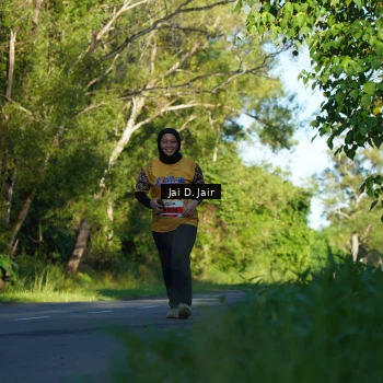Runner Photo 1711001