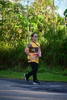 Runner Photo 1711004