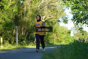 Runner Photo 1711015