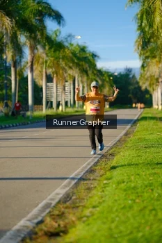 Runner Photo 1711108