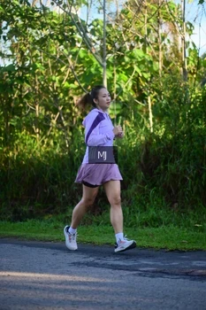 Runner Photo 1711174