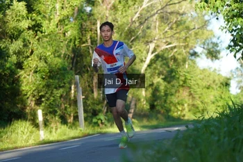 Runner Photo 1711180