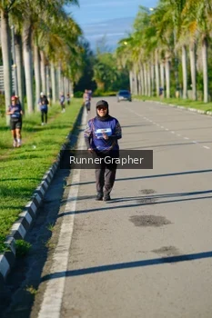 Runner Photo 1711369